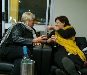 Friendship - Womens HQ